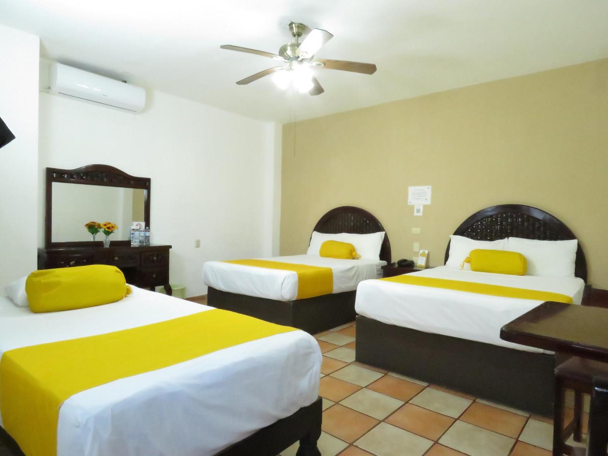 Hotel Los Girasoles Tepic Eksteriør billede