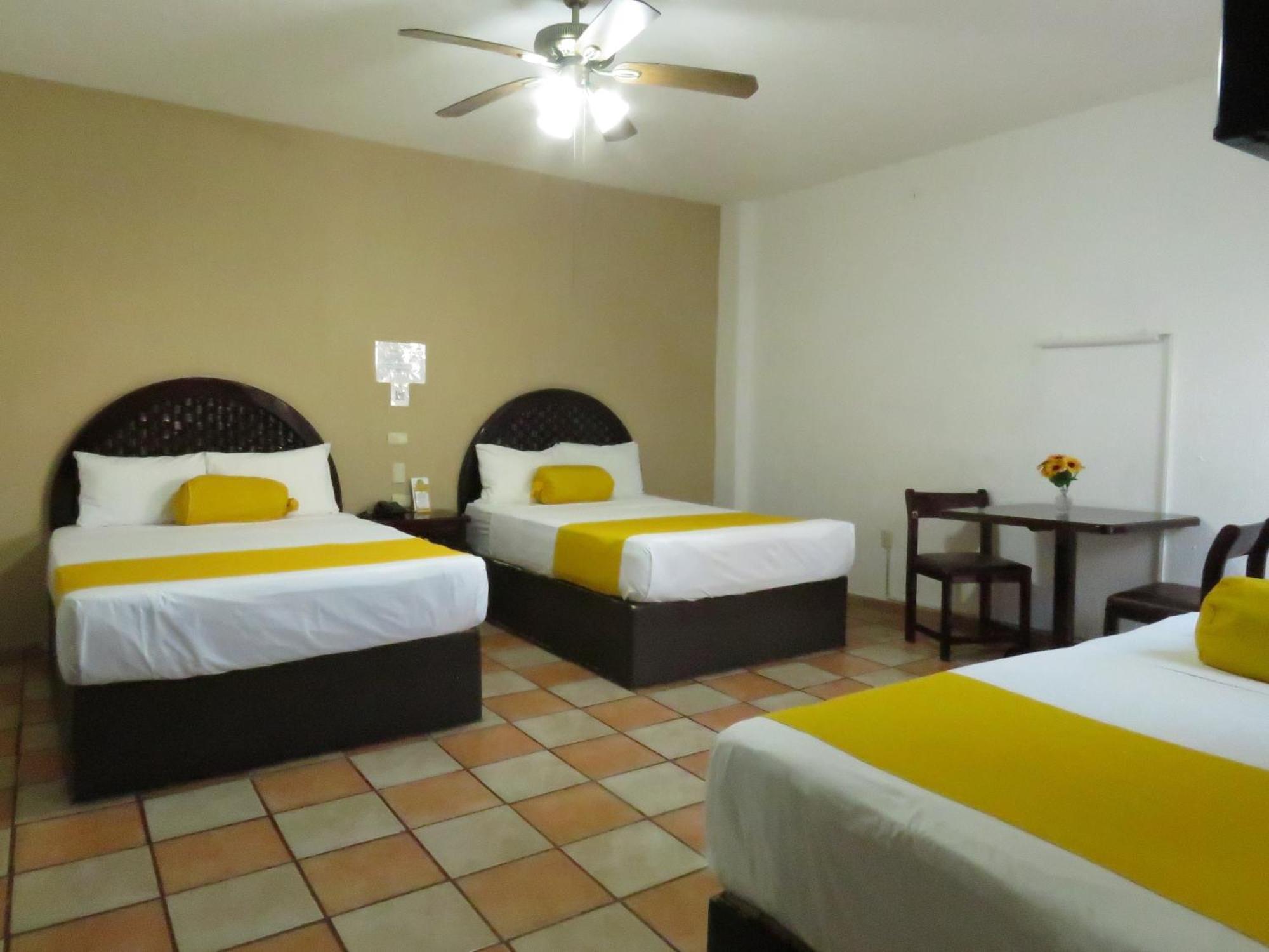 Hotel Los Girasoles Tepic Eksteriør billede