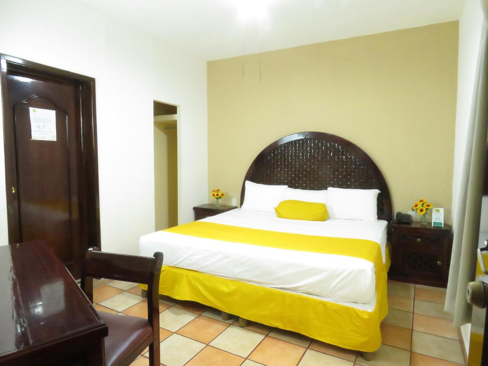 Hotel Los Girasoles Tepic Eksteriør billede